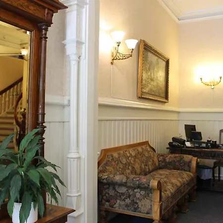 Steens Hotell Steinsland