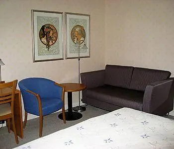 Steens Отель Стейнсланн