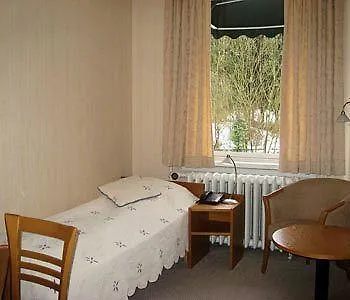 Отель Steens 3*
